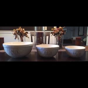Rae Dunn mixing bowls